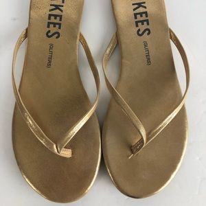 Tkees Glitters Angel Wings Flip Flop in Sandbeam